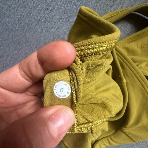 Lululemon Align Crop Tank Top Yellow Olive Size 6 - Picture 6 of 6